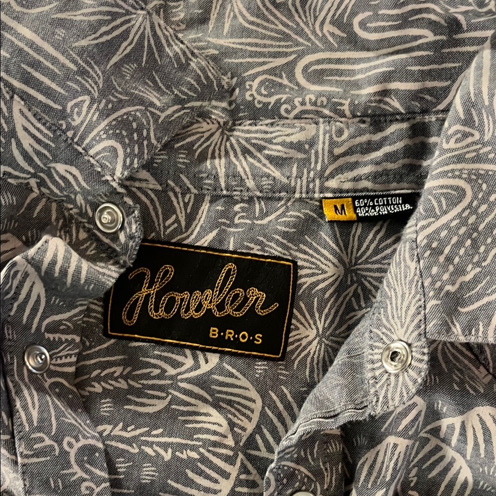 Howler Brothers Gray Casual Button Down Shirt - Pearl snap - Medium - western